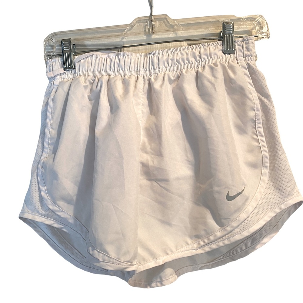 Nike shorts size S